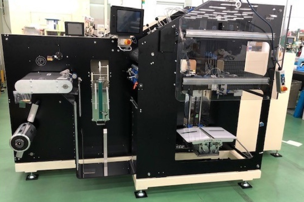 日本製ラベル折り機 SFM-400