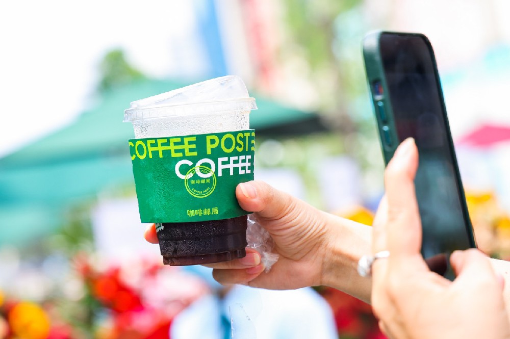 Coffee Café Relies on Espresso Consistency to Keep Consumers Happy in China