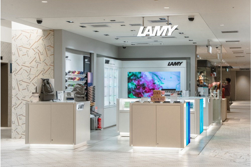 ドイツの筆記具「ラミー」のフラッグシップストア 『LAMY NEWoMan Yokohama』、2023年7月31日に閉店のお知らせ