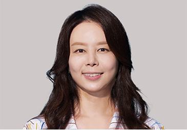 Elena Lee.png