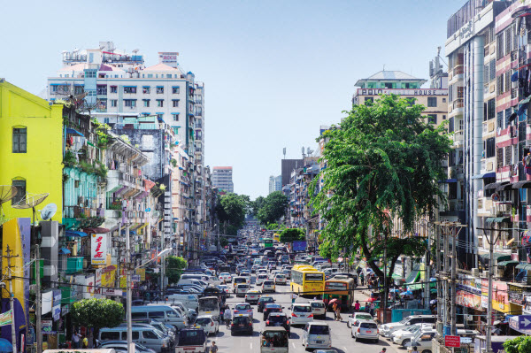 DKSH terus berkembang – untuk pertama kalinya, nilai penjualan melebihi 11 miliar Swiss Franc – menghasilkan kenaikan dividen lebih lanjut